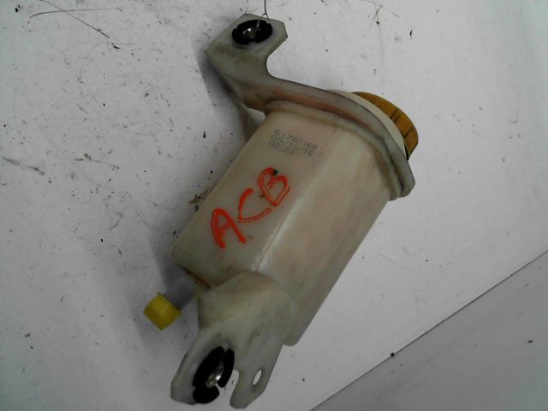 RESERVOIR POMPE DIRECTION