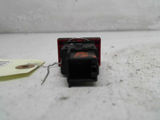 Bouton de warning occasion VOLKSWAGEN POLO V Phase 1 - 1.6 TDI 75ch