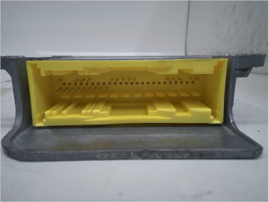 Boitier pyrotechnique occasion VOLKSWAGEN PASSAT IV Phase 2 - 1.9 TDI 130ch