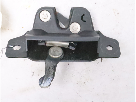 Serrure hayon occasion PEUGEOT 106 Phase 2 - 1.1i