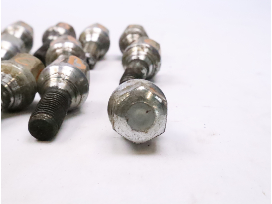 Goujon de roue occasion RENAULT EXPRESS Phase 2 - 1.9 D 55ch