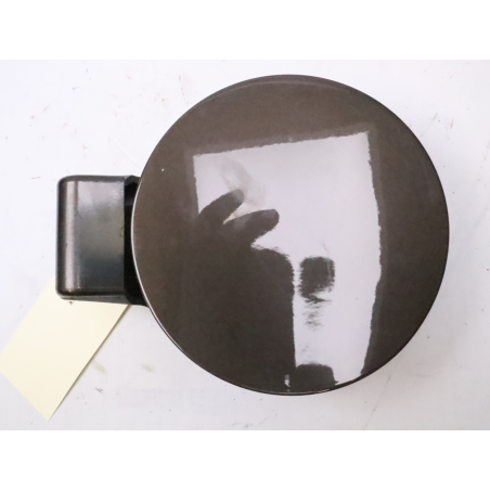 VOLET DE TRAPPE CARBURANT