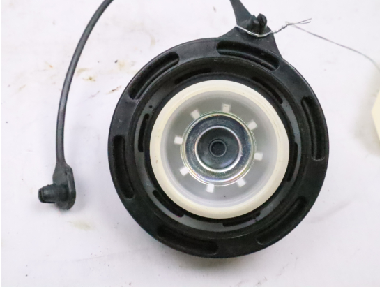 BOUCHON RESERVOIR A CARBURANT