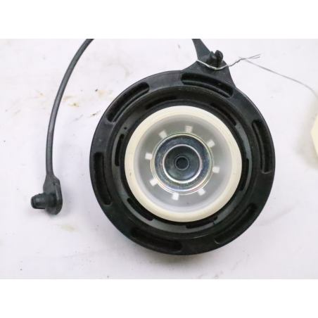 BOUCHON RESERVOIR A CARBURANT