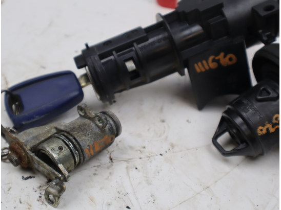 KIT SERRURES + ANTIVOL