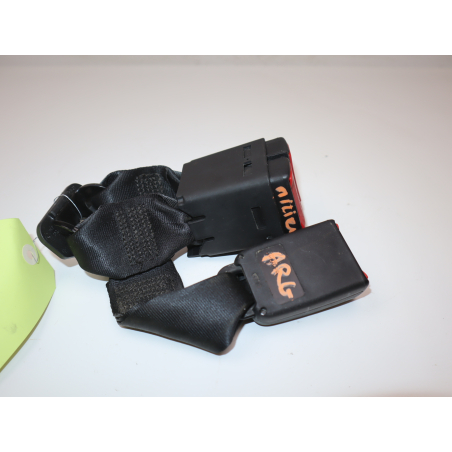 Ancrage ceinture arrière gauche occasion RENAULT LAGUNA I Phase 2 - 1.8 16v