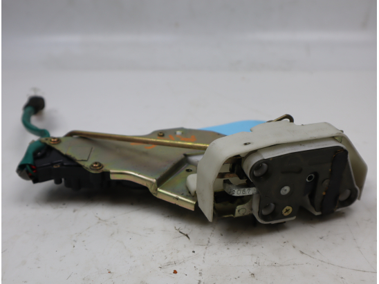 Serrure porte arg occasion SUZUKI WAGON-R phase 1 - 1.3 GLX 80ch