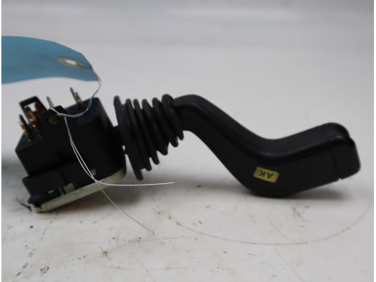 Commande clignotant occasion SUZUKI WAGON-R phase 1 - 1.3 GLX 80ch