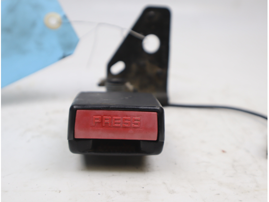 Ancrage ceinture arrière gauche occasion PEUGEOT 207 Phase 1 - 1.6 HDI 16v 112ch