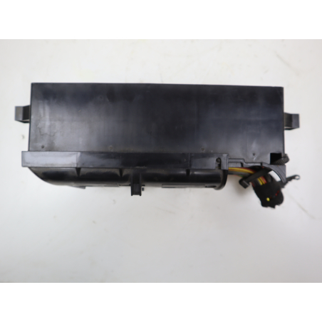 Platine fusible av occasion VOLKSWAGEN GOLF PLUS phase 2 - 1.6 TDI 105ch