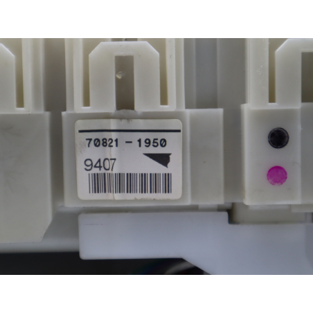 Platine fusible habitacle (BSI) occasion TOYOTA YARIS II Phase 1 - 1.4 D-4D