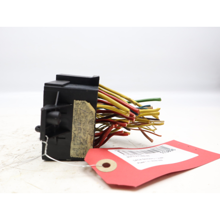 Boite a fusibles occasion DACIA SANDERO I Phase 1 - 1.4 MPI 75ch