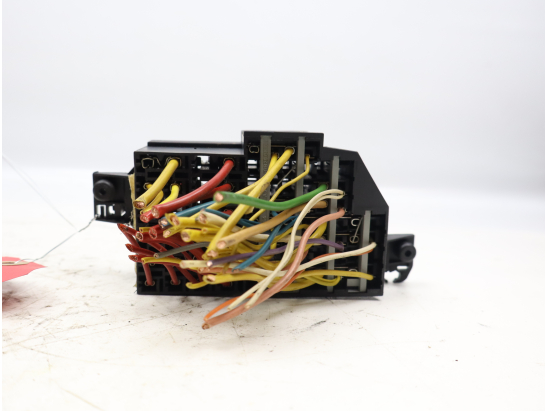 Boite a fusibles occasion DACIA SANDERO I Phase 1 - 1.4 MPI 75ch