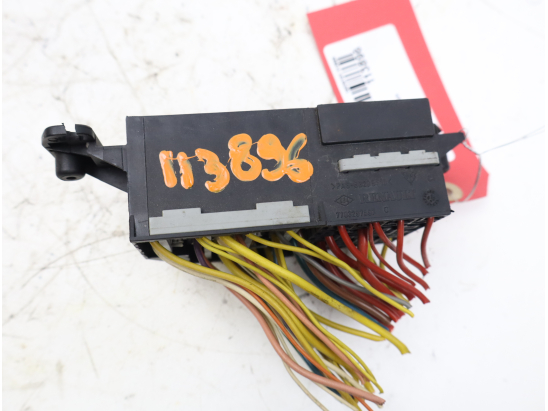 Boite a fusibles occasion DACIA SANDERO I Phase 1 - 1.4 MPI 75ch