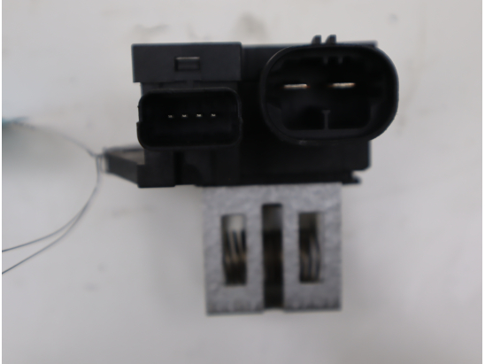 Résistance de ventilateur moteur occasion CITROEN C3 II Phase 2 - 1.2i VTI 82ch