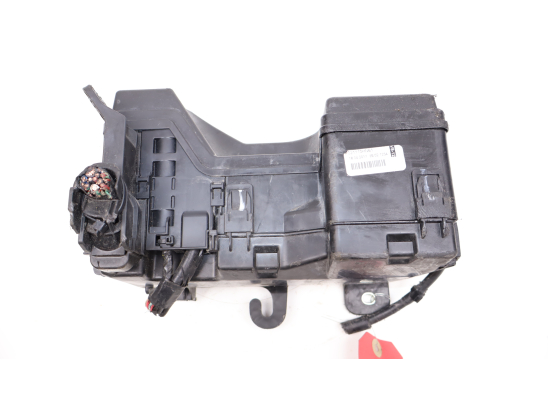 Boite a fusibles occasion PEUGEOT 108 Phase 1 - 1.0i VTI 68ch