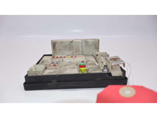 Platine fusible av occasion RENAULT MEGANE II Phase 2 - 1.6i 16v 110ch