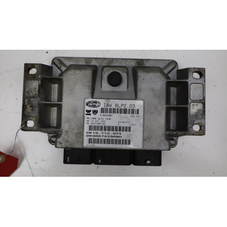 Calculateur moteur occasion PEUGEOT 206 Phase 1 - 1.4i