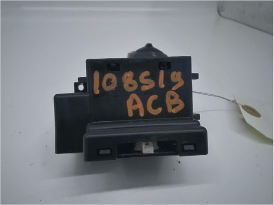 Commande clignotant occasion FORD FOCUS II Phase 1 - 1.6 TDCI 90ch