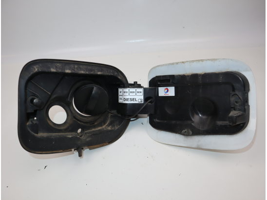 Volet de trappe carburant occasion PEUGEOT 308 II Phase 2 - 1.5 BlueHDi 130ch
