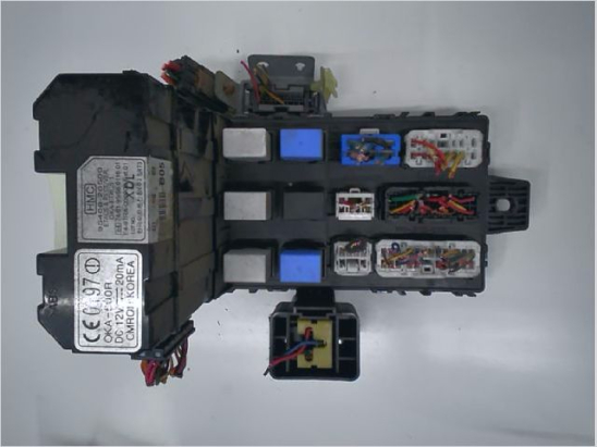 PLATINE FUSIBLE HABITACLE