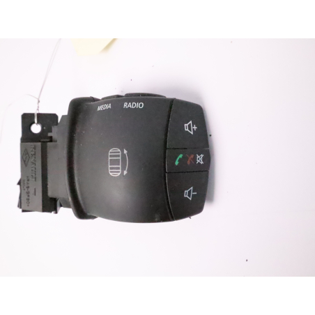 Commande autoradio occasion RENAULT MEGANE III Phase 2 - 1.5 DCI 8v 110ch