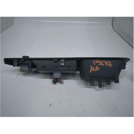 COMMANDE LEVE-GLACE PORTE AVG