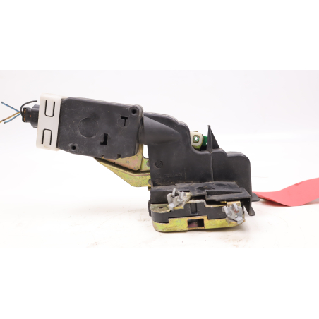 Serrure porte avg occasion MITSUBISHI CARISMA phase 2 - 1.8 GDI 125ch