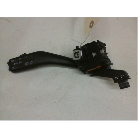 Commande clignotant occasion VOLKSWAGEN CADDY III Phase 1 - 1.9 TDI 105ch