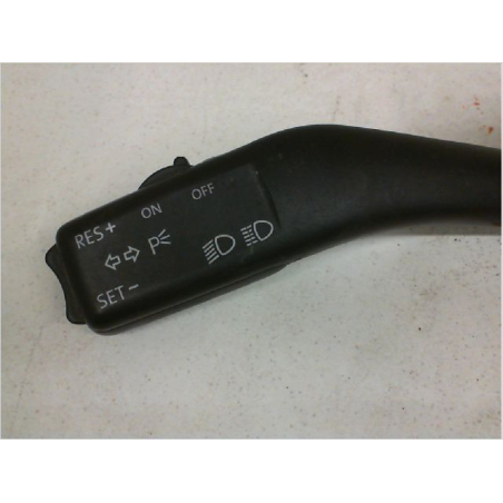 Commande clignotant occasion VOLKSWAGEN CADDY III Phase 1 - 1.9 TDI 105ch