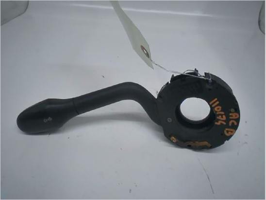 Commande clignotant occasion VOLKSWAGEN POLO III Phase 1 Classic/flight - 1.9 SDI 64ch