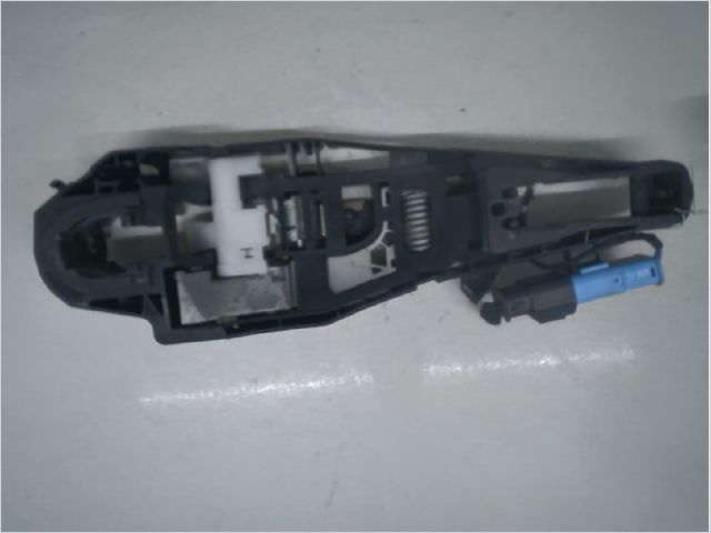 Poignee ext porte avd occasion OPEL CROSSLAND X phase 1 - 1.2i 110ch