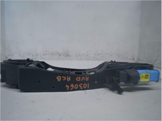 Poignee ext porte avd occasion OPEL CROSSLAND X phase 1 - 1.2i 110ch