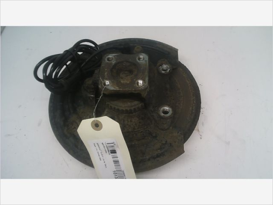 Moyeu ard occasion RENAULT CLIO II Phase 1 - 1.4i 8v 75ch