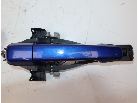 Poignee ext porte avd occasion VOLVO V50 Phase 2 - 2.0 D 136ch