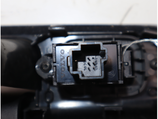 Commande leve-glace porte arrière droite occasion VOLVO V50 Phase 2 - 2.0 D 136ch