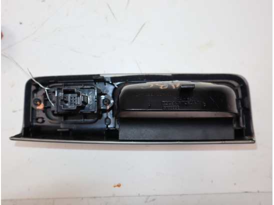 Commande leve-glace porte arrière gauche occasion VOLVO V50 Phase 2 - 2.0 D 136ch