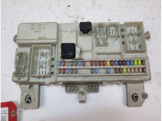 Platine fusible av occasion VOLVO V50 Phase 2 - 2.0 D 136ch