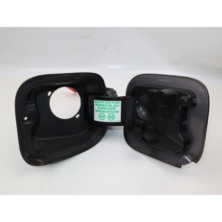 VOLET DE TRAPPE CARBURANT