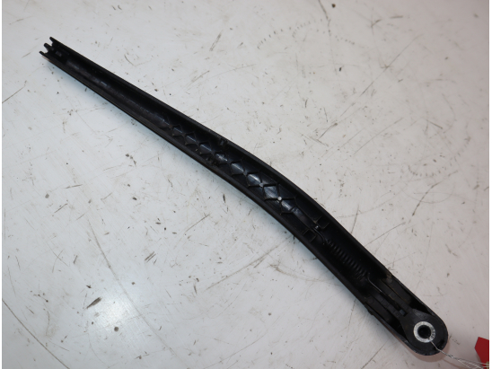 Bras essuie-glace arrière occasion FIAT CROMA II Phase 1 - 1.9 DT 8v MULTIJET 120ch