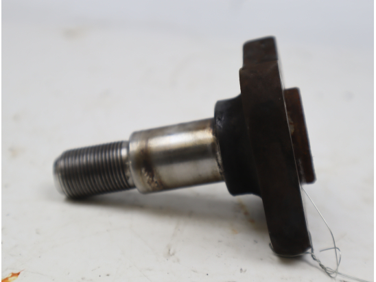 Fusee ard occasion RENAULT CLIO II Phase 2 - 1.9 DTI 80ch