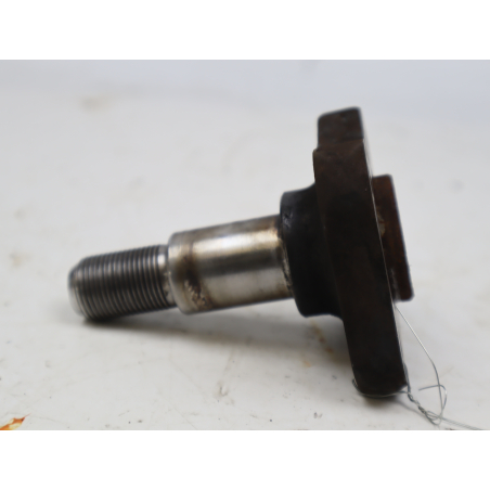 Fusee ard occasion RENAULT CLIO II Phase 2 - 1.9 DTI 80ch