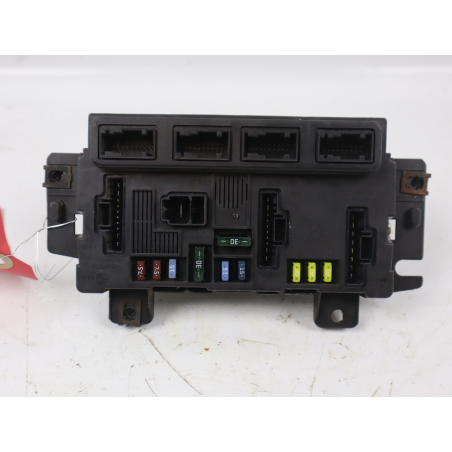 BSI (PLATINE FUSIBLE HABITACLE)