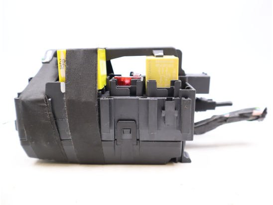 Platine fusible ar occasion PEUGEOT 208 Phase 1 - 1.2 VTI 82ch