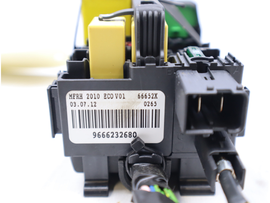 Platine fusible ar occasion PEUGEOT 208 Phase 1 - 1.2 VTI 82ch