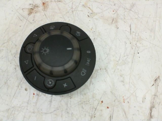 Commande eclairage occasion OPEL CORSA IV Phase 1 - 1.2 TWINPORT 80ch