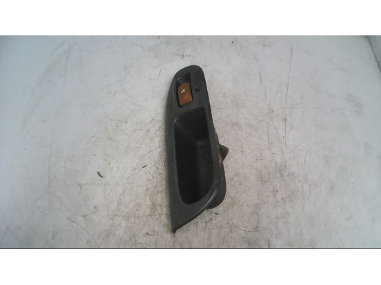 COMMANDE LEVE-GLACE PORTE AVD