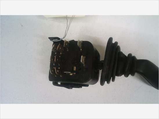 Commande clignotant occasion OPEL CORSA II Phase 2 - 1.0i 12v 55ch