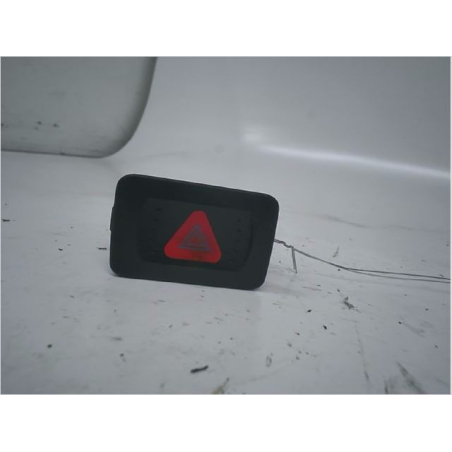 Bouton de warning occasion VOLKSWAGEN GOLF IV Phase 1 - 1.9 TDI 130ch