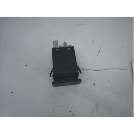 Bouton de warning occasion VOLKSWAGEN GOLF IV Phase 1 - 1.9 TDI 130ch